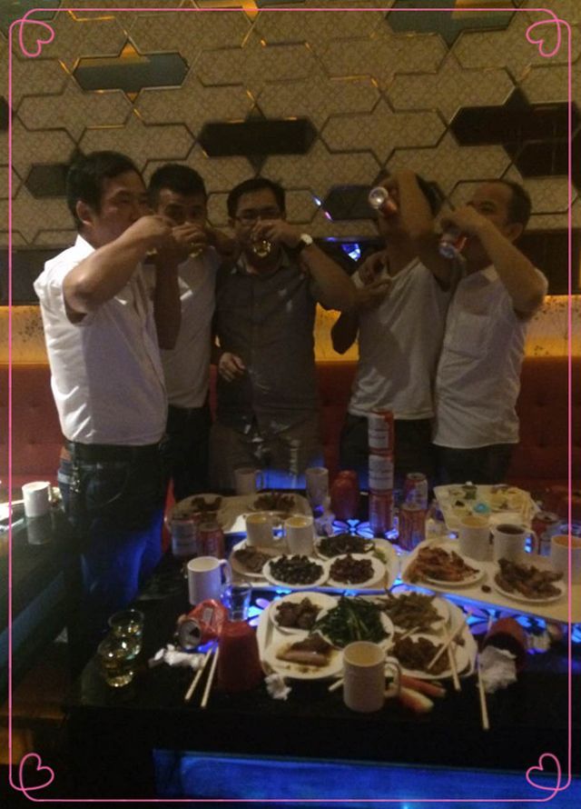 蜜桃成人在线免费视频公司休閑活動.jpg