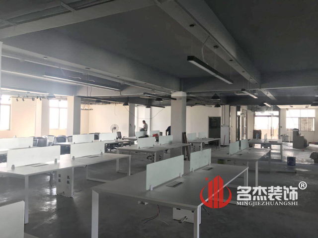 辦公室蜜桃成人在线免费视频.jpg