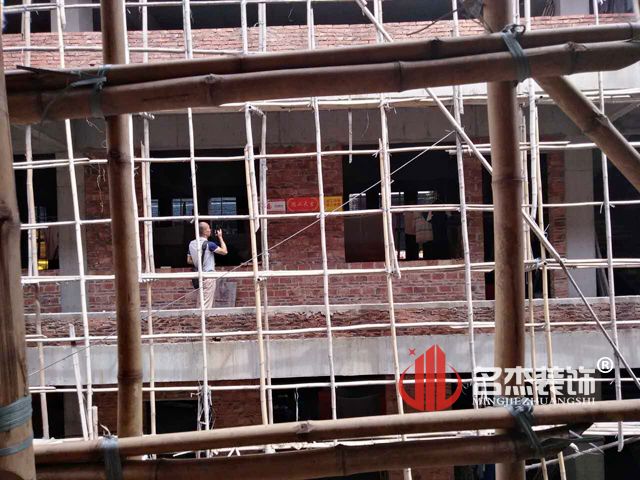 幼兒園蜜桃成人在线免费视频.jpg