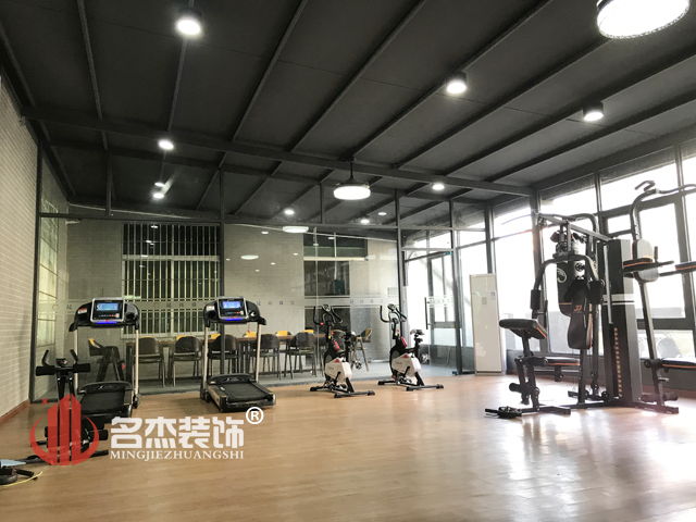 健身房蜜桃成人在线免费视频完工照.jpg