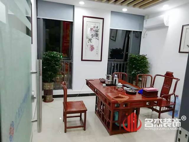 辦公室蜜桃成人在线免费视频完工照.jpg