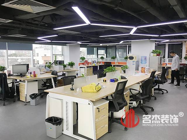 辦公室蜜桃成人在线免费视频實景圖.jpg