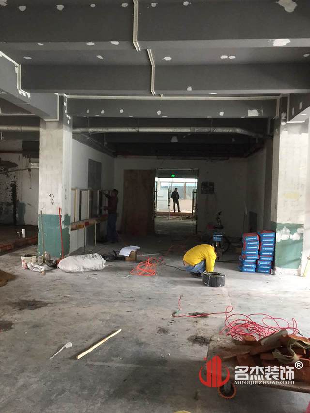 美容美發學校蜜桃成人在线免费视频施工照.jpg