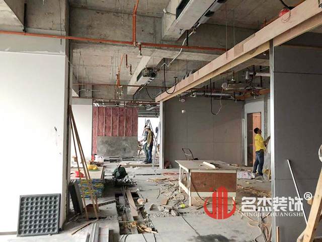 辦公室設計蜜桃成人在线免费视频.jpg