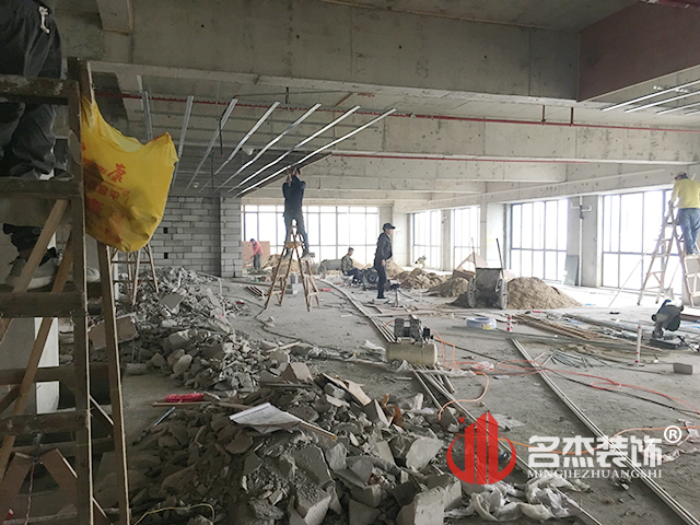 辦公室設計蜜桃成人在线免费视频.jpg