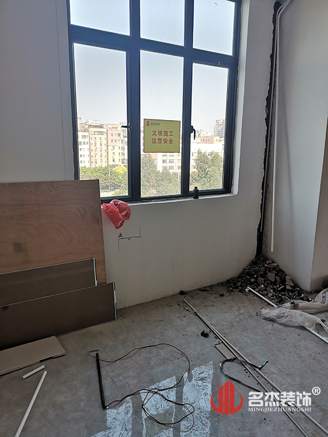 辦公室設計蜜桃成人在线免费视频開工照.jpg