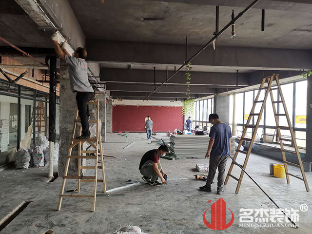 廣州辦公室蜜桃成人在线免费视频
