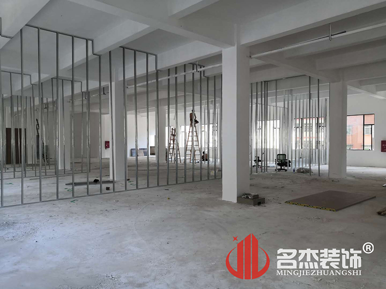 辦公室蜜桃成人在线免费视频