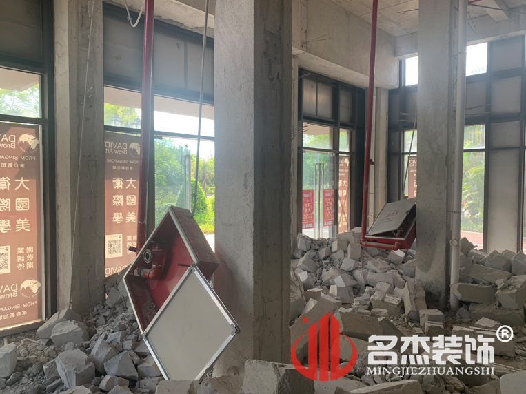 辦公室蜜桃成人在线免费视频