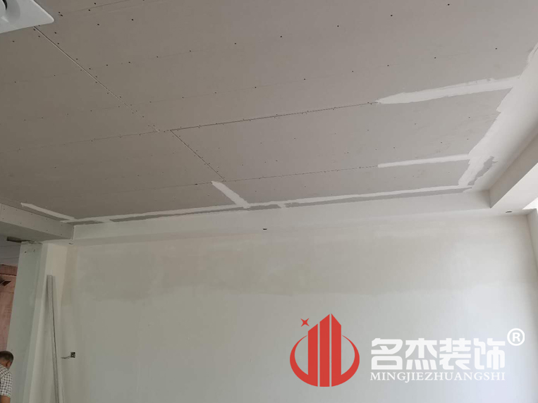 辦公室蜜桃成人在线免费视频