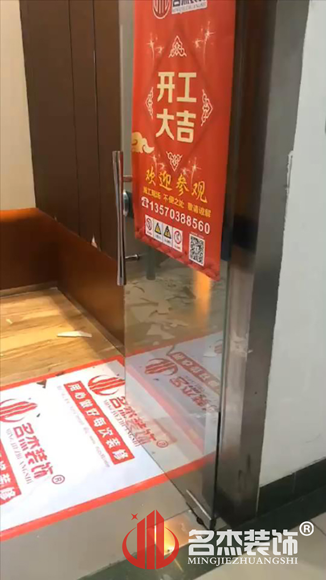 辦公室蜜桃成人在线免费视频