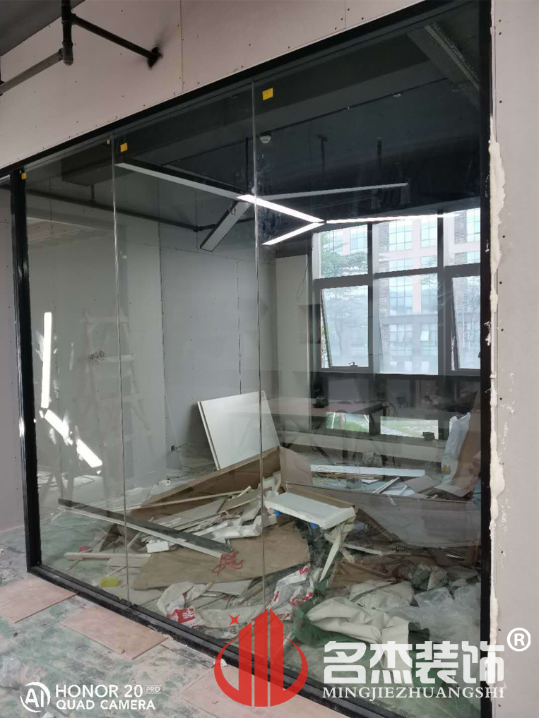 辦公室蜜桃成人在线免费视频