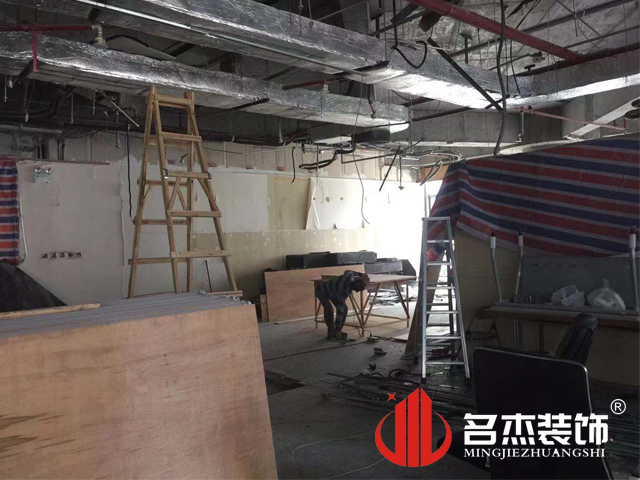 蜜桃成人在线免费视频現場