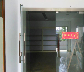 廣州千般就廠房辦公室蜜桃成人在线免费视频項目開工啦！