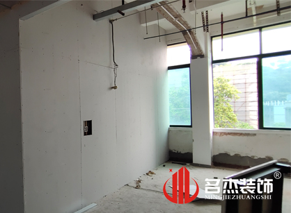 巡工地日記，廣州立高食品辦公室蜜桃成人在线免费视频項目進行中